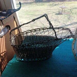 Elegant Basket Vintage Mid Century Silver Plated Wine Bottle Basket Caddy